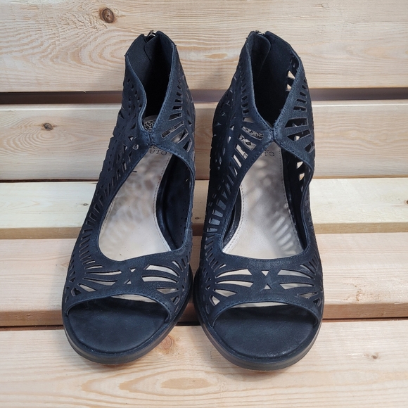 Vince Camuto Black heeled sandals women's size 8.5M - Picture 2 of 9